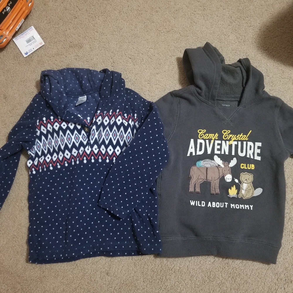Two carters sweatshirts 4t